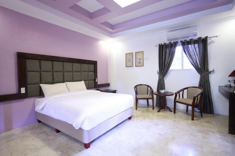 Woodland Hotel Angeles Δωμάτιο φωτογραφία